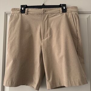Men's Vineyard Vines 8 in Performance Breaker Shorts, Khaki, Size 34
